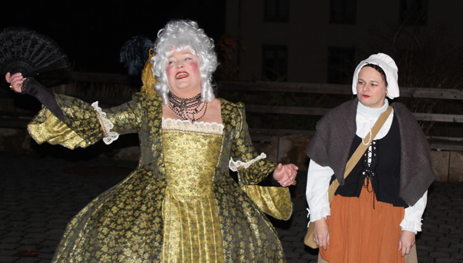 Sonderführung „Schwandorf bei Nacht – Barock meets Weihnachten“ mit Schauspieleinlagen