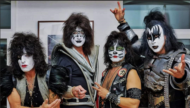 KISS FOREVER BAND - "50 Years of KISS" im VAZ