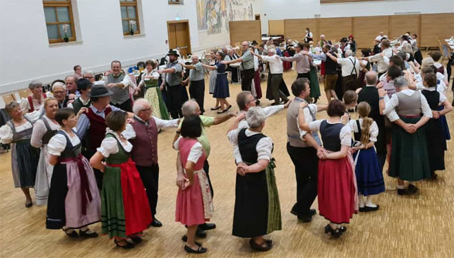 Volkstanzkurse in Regenstauf