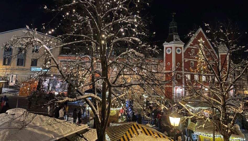Romantischer Budenzauber mit Tradition in Burglengenfeld